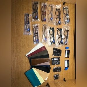 2 sets of blue light glasses (one set +3.5) second set (+1.5)
